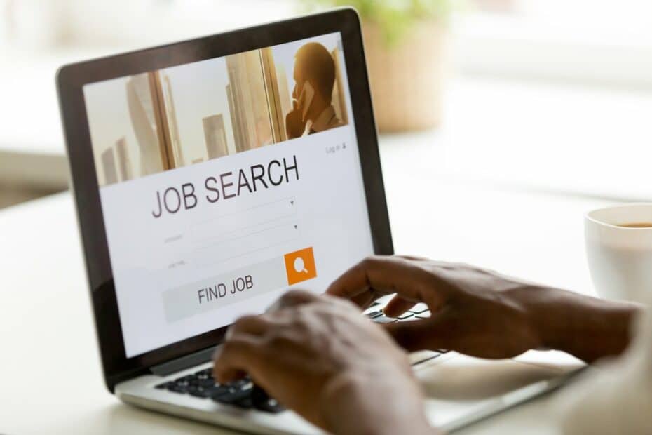 Job search for marketing jobs